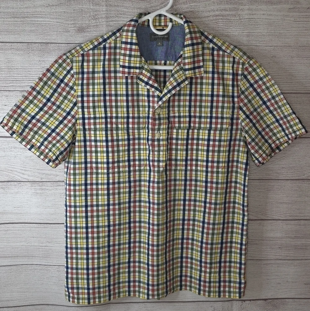 L.L. Bean Signature 1/4 Button-down Shirt Size Medium